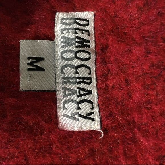 Democracy VTG Red Hooded Jacket Size M - Picture 10 of 11
